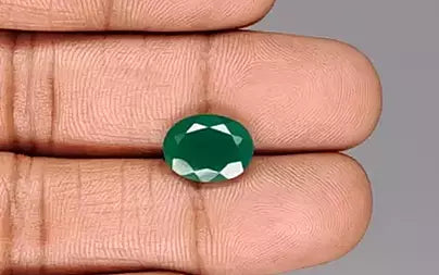 Green Onyx - 3.45 Carats