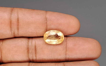 Yellow Sapphire (Pukhraj) Gemstone - 6.61 Carats