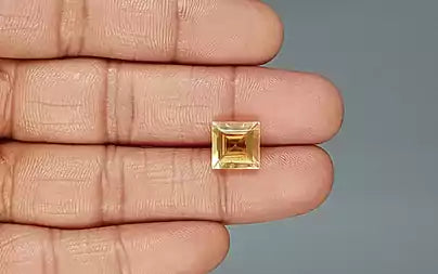 Citrine - 3.57 Carats (Sunela - 3.89 Ratti)