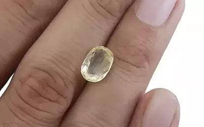Yellow Sapphire (Pukhraj) - 3.54 Carats