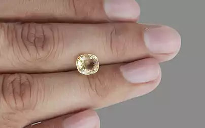 Yellow Sapphire (Pukhraj) - 3.44 Carats