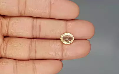 Yellow Sapphire (Pukhraj) - 3.67 Carats