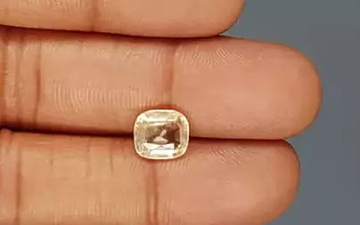 Yellow Sapphire - 3.04 Carats (Pukhraj - 3.31 Ratti)