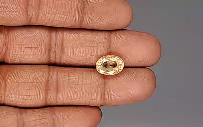 Yellow Sapphire - 6.15 Carats (Pukhraj - 6.70 Ratti)