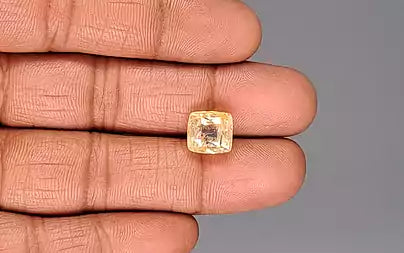 Yellow Sapphire - 7.33 Carats (Pukhraj - 7.99 Ratti)