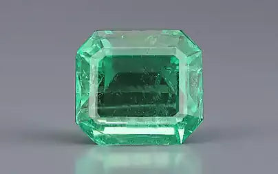 Emerald - 3.5 Carats (Panna - 3.82 Ratti)