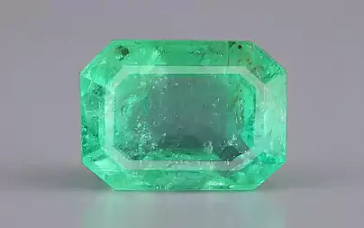 Emerald - 3.73 Carats (Panna - 4.07 Ratti)