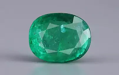 Emerald (Panna) - 5.72 Carats