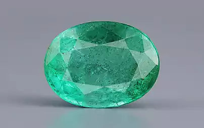 Emerald - 7.55 Carats (Panna - 8.23 Ratti)