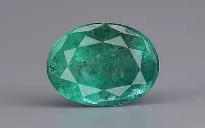 Emerald (Panna) - 3.77 Carats