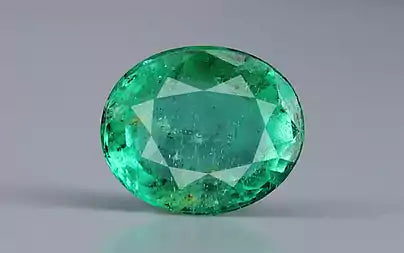 Emerald (Panna) - 2.82 Carats