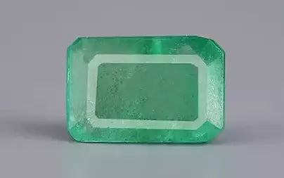Emerald (Panna) - 3.32 Carats