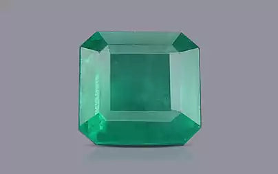 Emerald (Panna) - 2.63 Carats