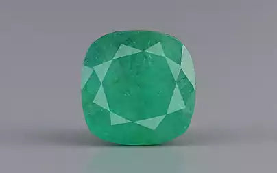 Emerald (Panna) - 3.64 Carats