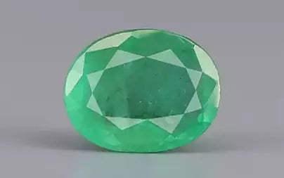Emerald (Panna) - 2.60 Carats