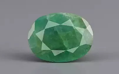 Emerald (Panna) - 2.92 Carats
