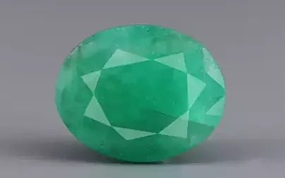 Emerald - 7.25 Carats (Panna - 7.90 Ratti)