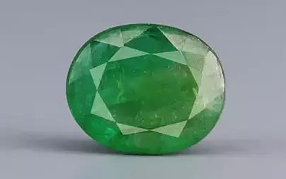 Emerald (Panna) - 3.35 Carats