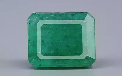 Emerald (Panna) - 5.61 Carats