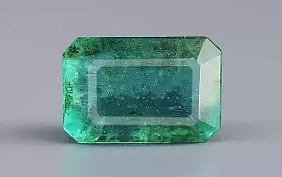 Emerald (Panna) - 3.19 Carats