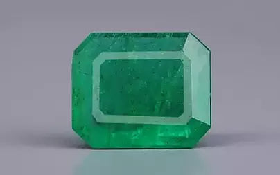 Emerald (Panna) - 4.64 Carats