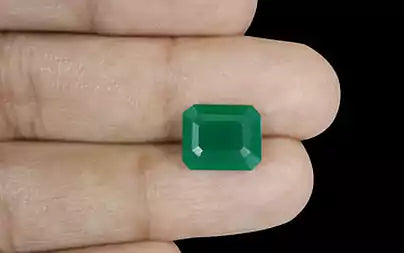 Green Onyx - 4.03 Carats