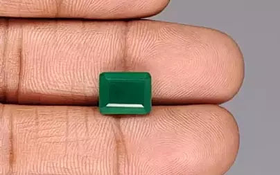 Green Onyx - 3.48 Carats