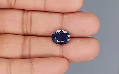 Blue Sapphire (Neelam) - 5.70 Carats