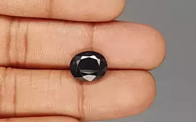 Blue Sapphire (Neelam) - 5.39 Carats