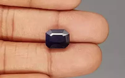 Blue Sapphire (Neelam) - 6.55 Carats