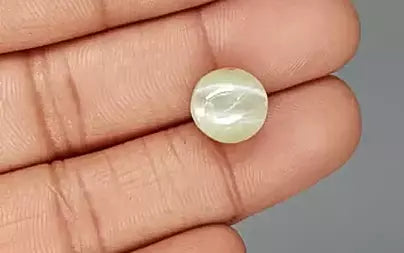 Cats Eye (Lehsunia) - 12.14 Carats