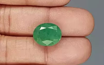 Emerald (Panna) - 10.52 Carats