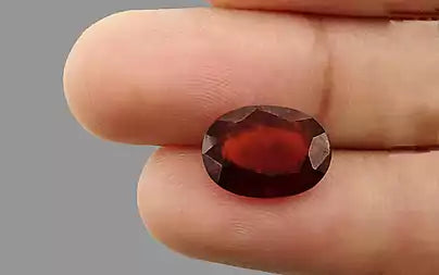 hessonite garnet, hessonite stone, gomed gemstone, gomedhikam stone, gomed ratna, rahu stone
