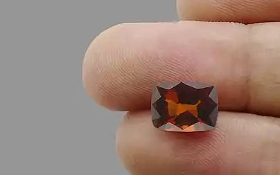 Hessonite - 3.71 Carats (Gomed - 4.04 Ratti)
