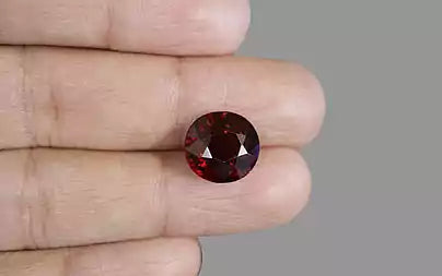 Hessonite (Gomed) - 6.64 Carats