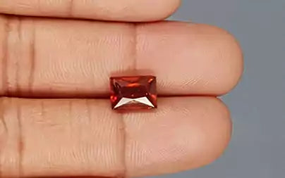 Hessonite (Gomed) - 3.62 Carats
