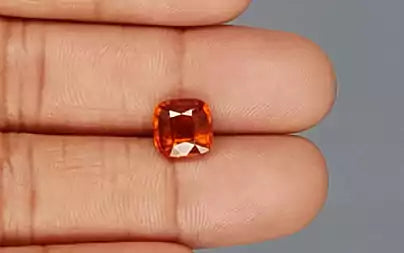 Hessonite (Gomed) - 3.48 Carats