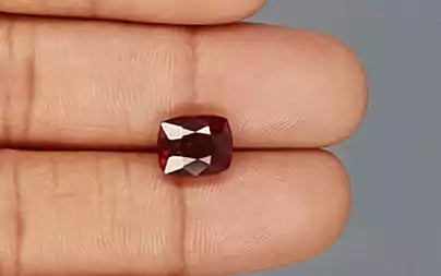 Hessonite (Gomed) - 4.25 Carats