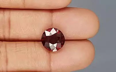 Hessonite (Gomed) - 6.66 Carats