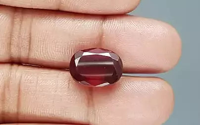 Hessonite (Gomed) - 11.84 Carats