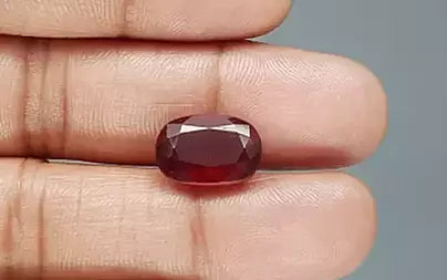 Hessonite (Gomed) - 8.14 Carats