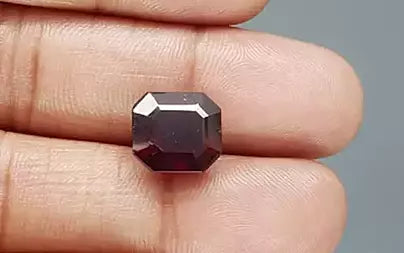Hessonite - 8.31 Carats (Gomed - 9.06 Ratti)