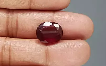 Hessonite (Gomed) - 11.28 Carats