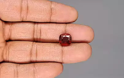 Hessonite (Gomed) - 5.08 Carats