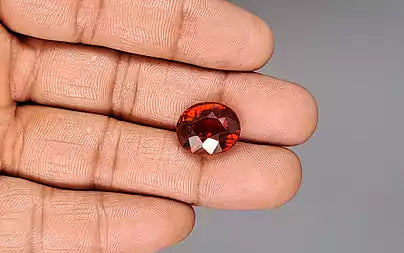 Hessonite (Gomed) - 12.98 Carats