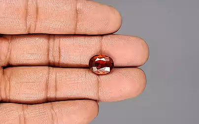 Hessonite (Gomed) - 5.38 Carats