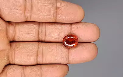 Hessonite - 7.23 Carats (Gomed - 7.88 Ratti)