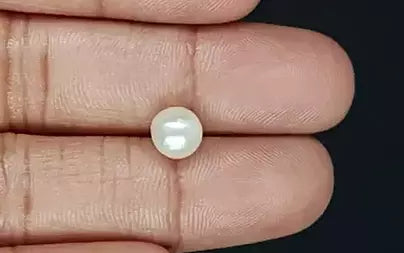 Keshi Pearl (Moti) - 2.93 Carats
