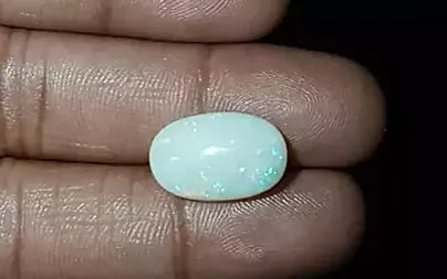 Opal - 7.55 Carats (Dudhiya Pathar - 8.23 Ratti)
