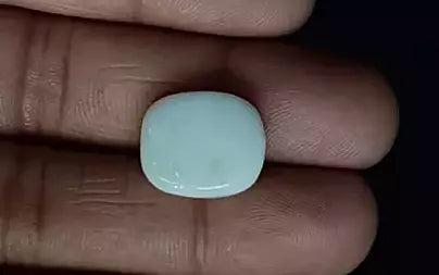 Opal - 9.12 Carats (Dudhiya Pathar - 9.94 Ratti)